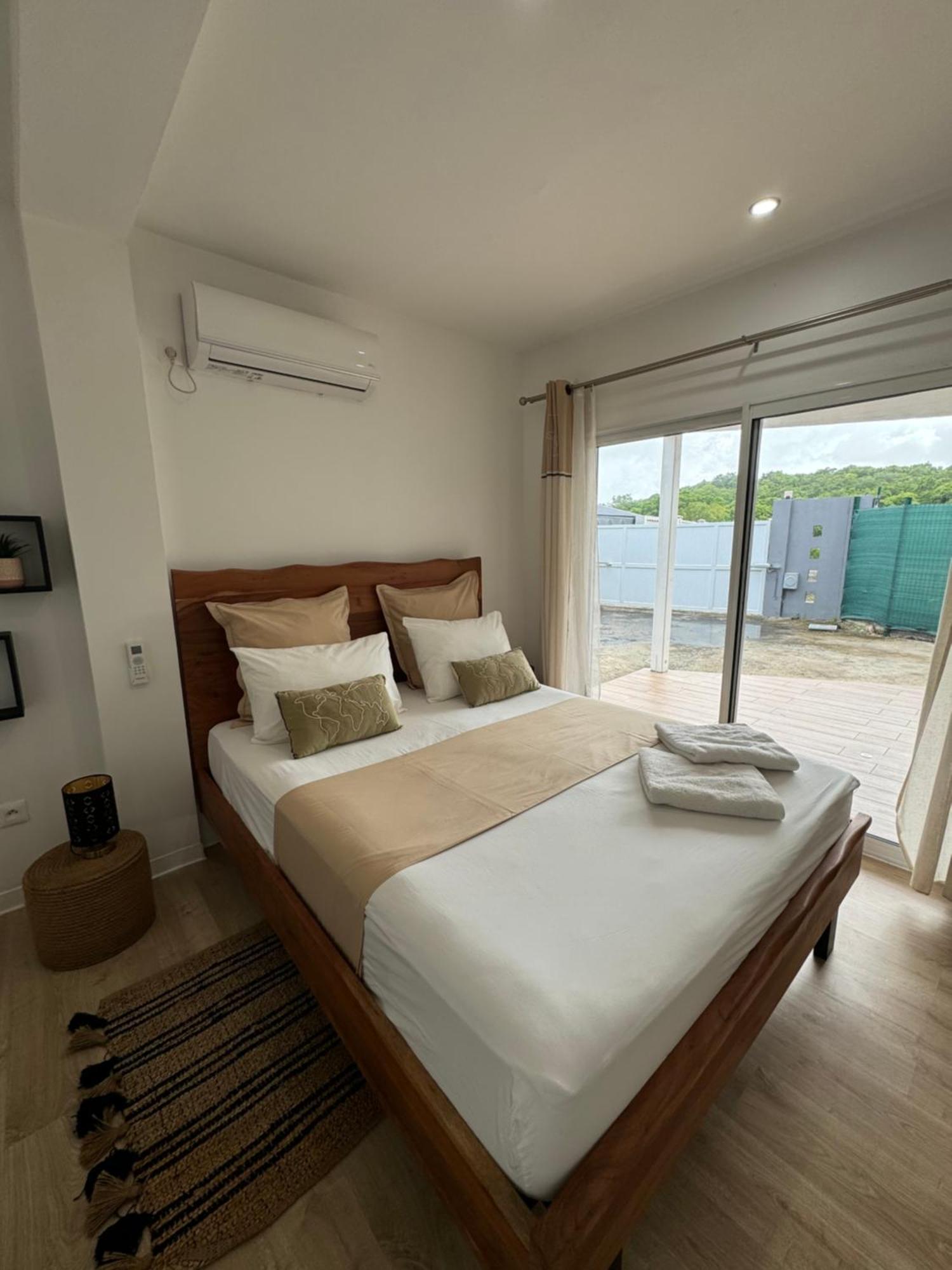 Bungalow Beausejour Le Moule Extérieur photo